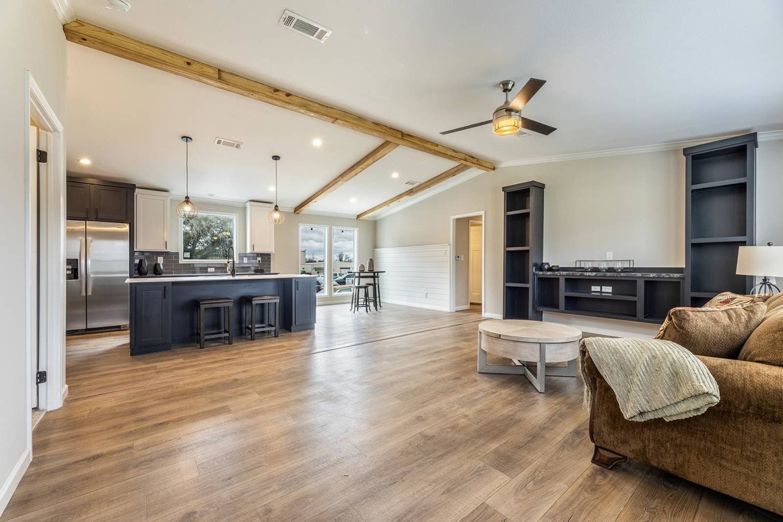 Innovation 2864h kitchen home features