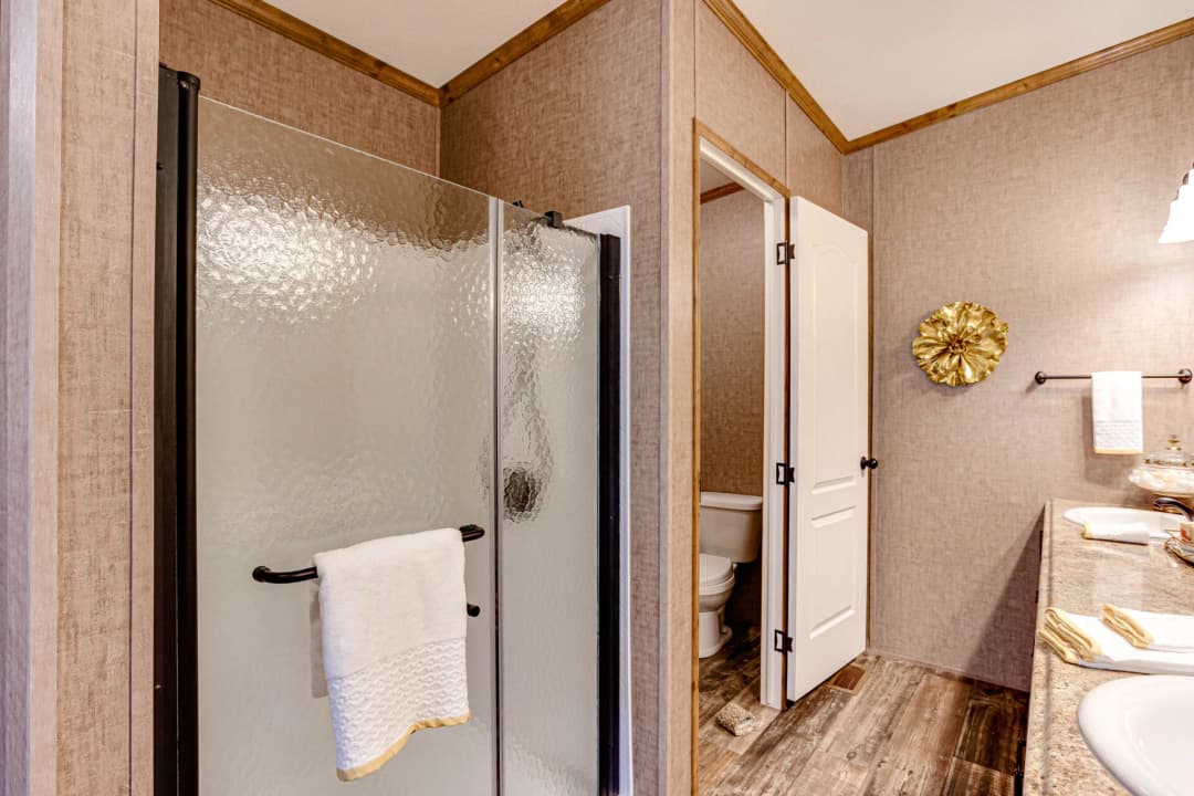 Heritage h-3264-32c bathroom home features