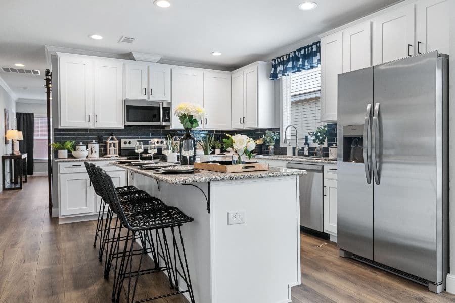 The sedona 4 kitchen home features