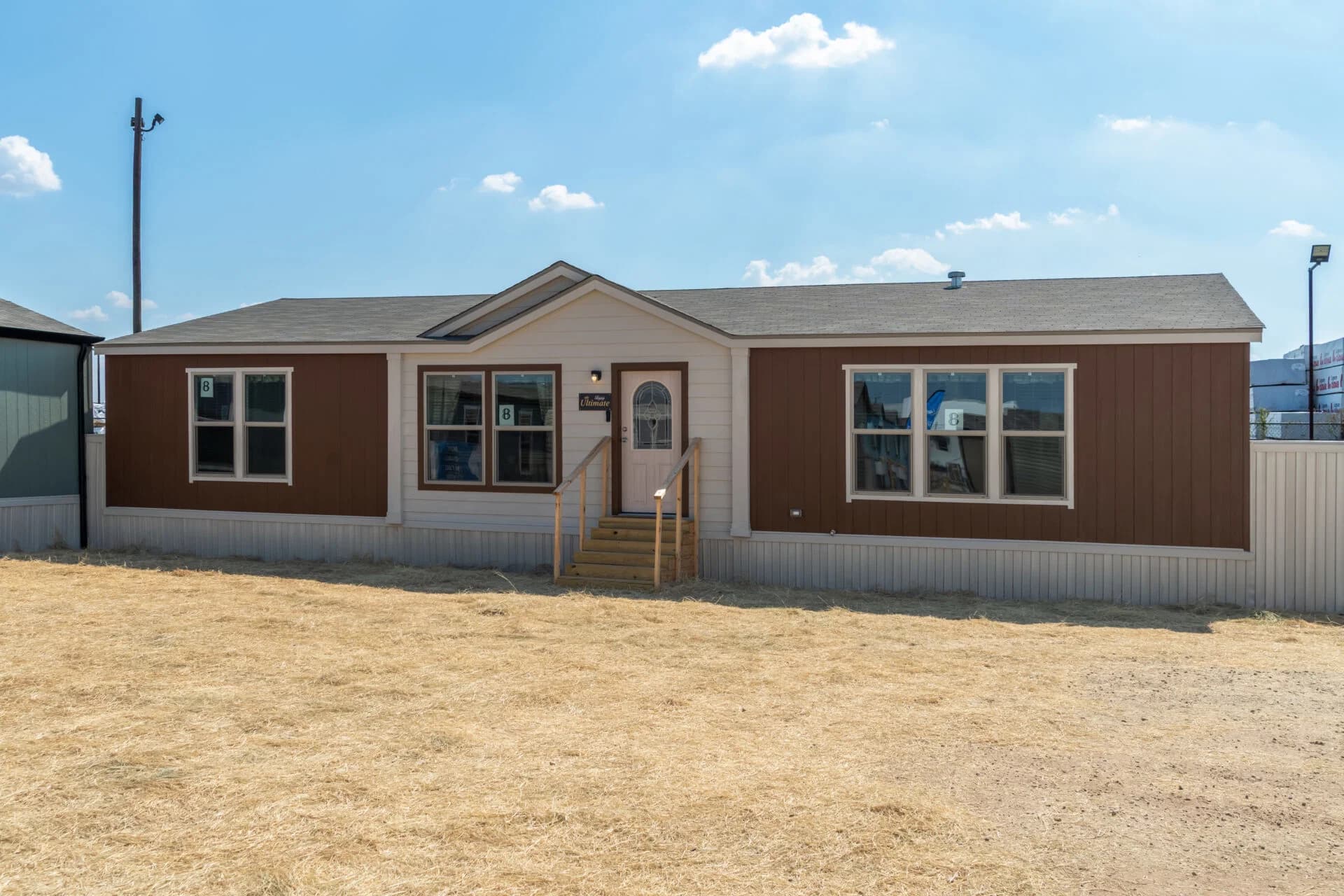 Heritage h-3256-32d elevation and exterior home features