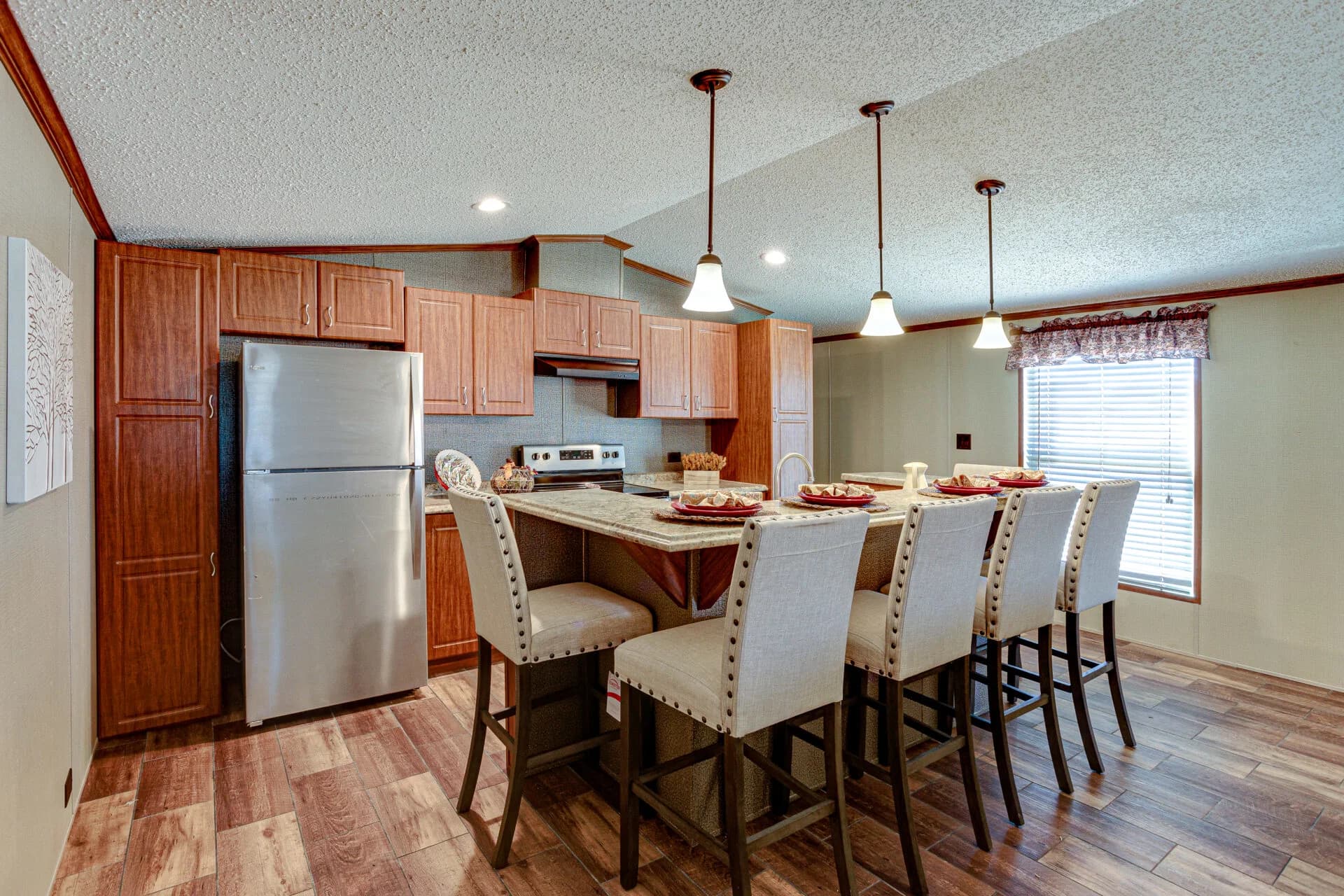 Classic c-1864-22a kitchen home features