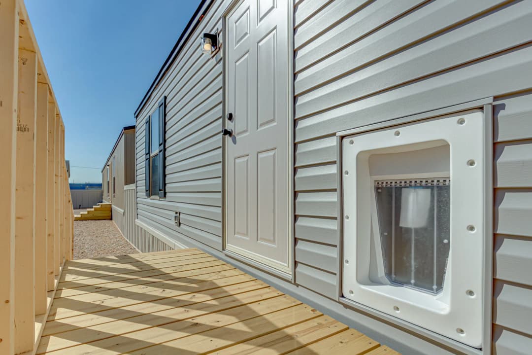 Select s-1672-32b exterior home features