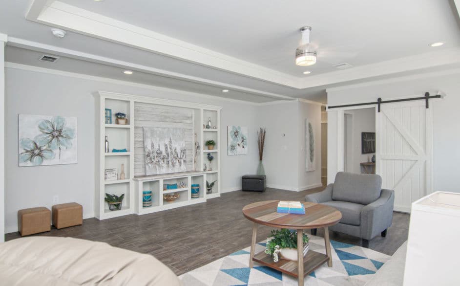 Haven 6368 interior home features