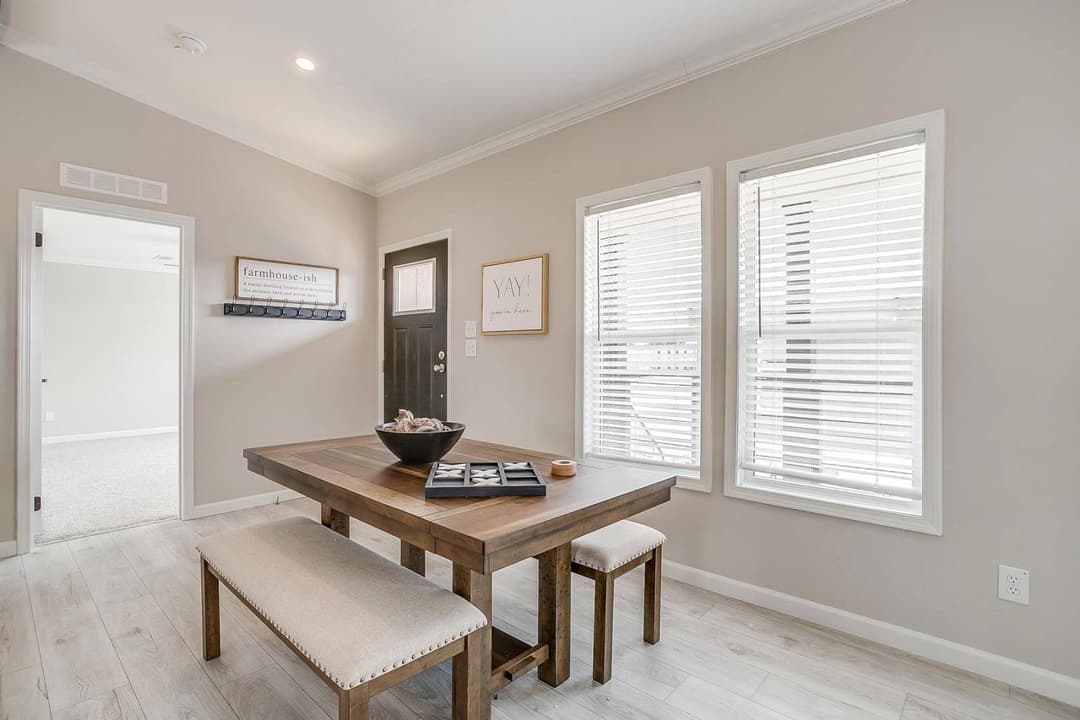 Innovation 2860h interior home features