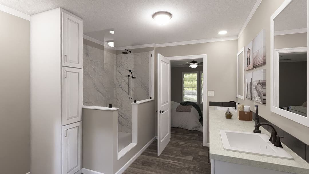 The lil' easy bathroom home features