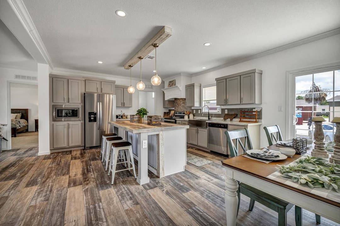 Titan extreme 3266d [the vegas] kitchen home features