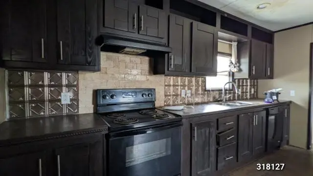 2015 clayton sierra vista (bank repo) kitchen home features