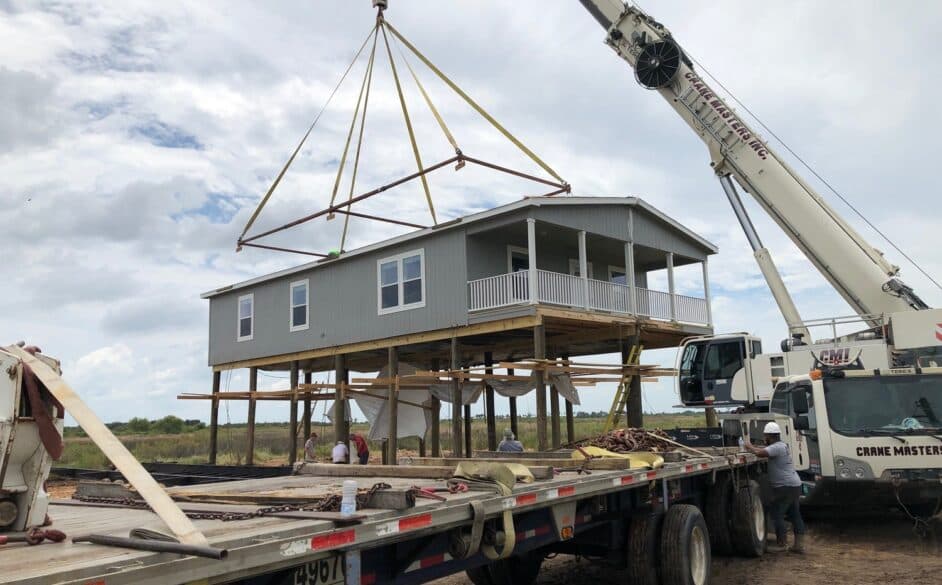 Corpus 5051 elevation and exterior home features