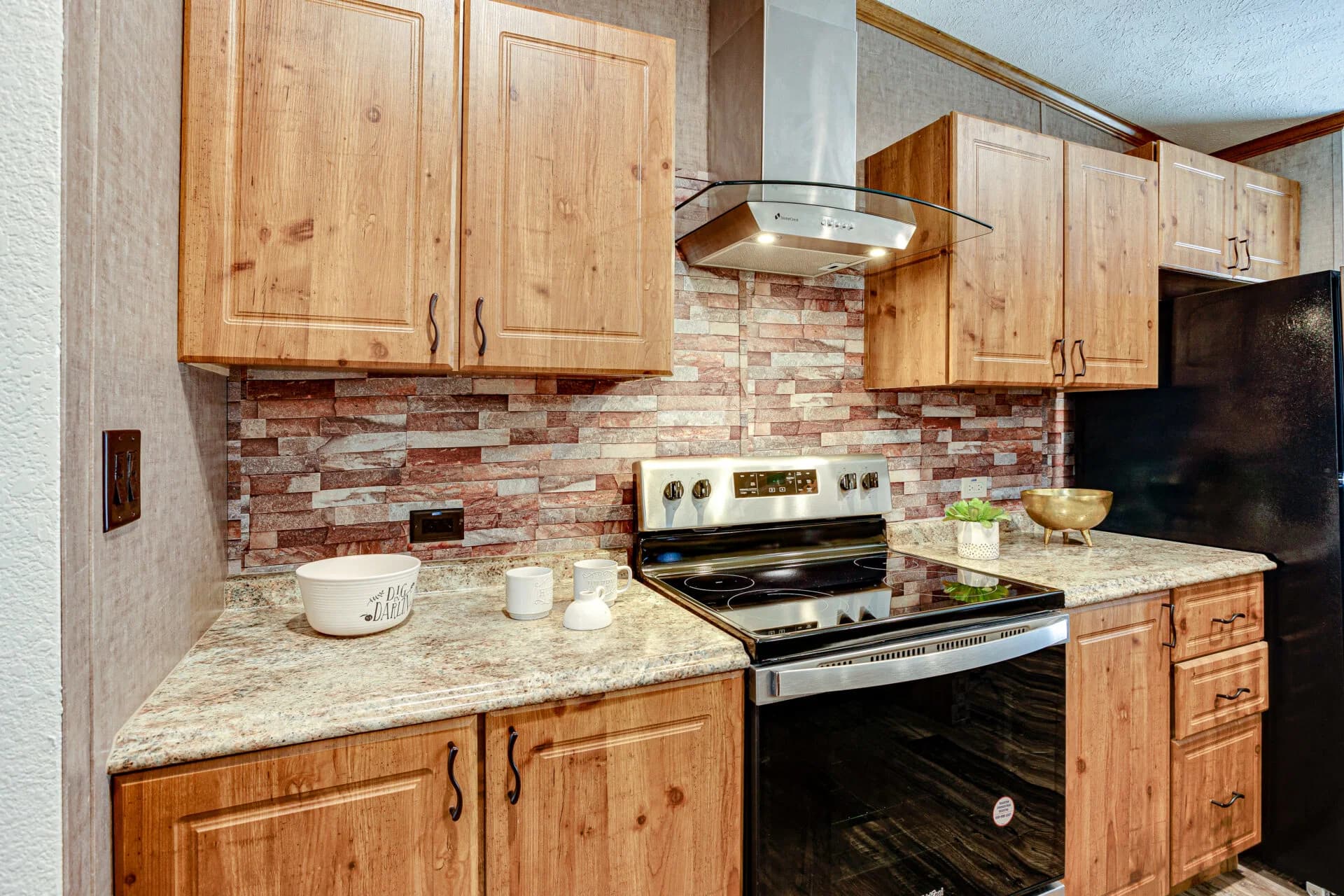 Heritage h-3264-32c kitchen home features