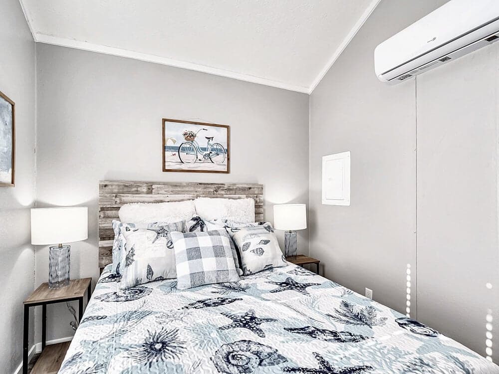 The vail bedroom home features