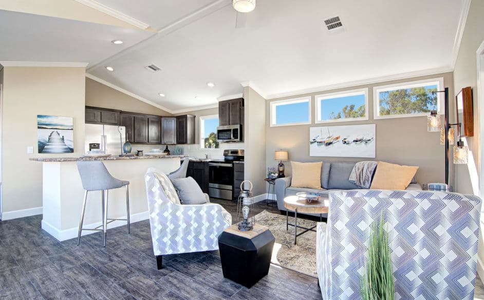 Eagle j60ep8 interior home features