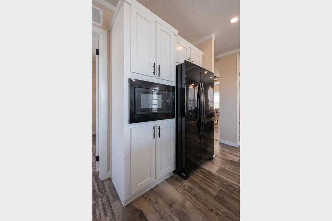 Innovation 3266f kitchen home features