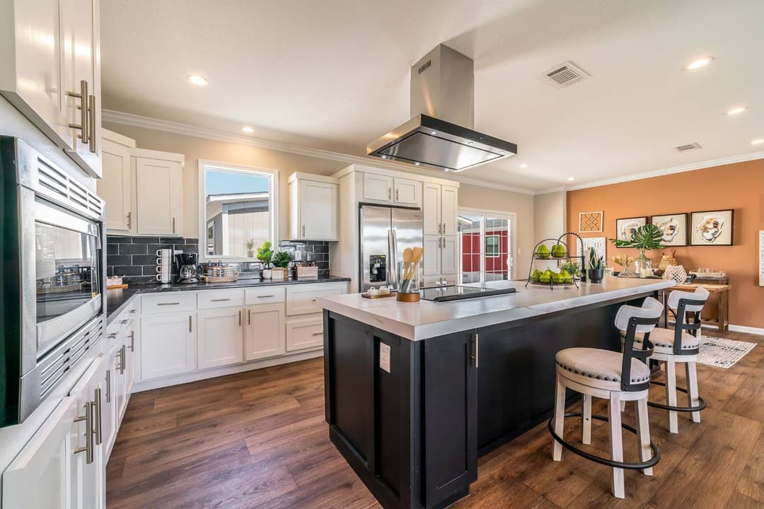 Titan extreme 3260h [the cypress] kitchen home features