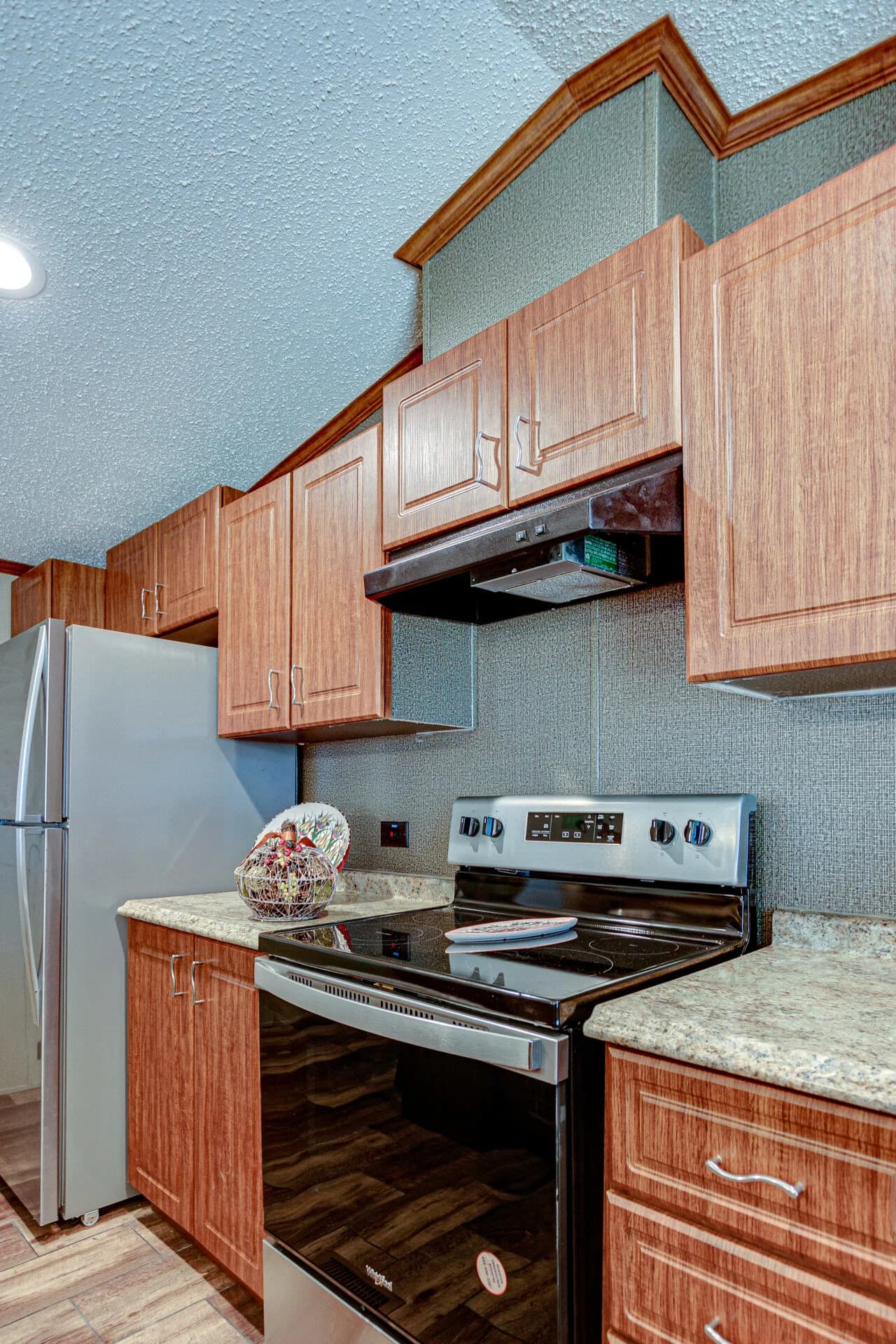 Classic c-1864-22a kitchen home features