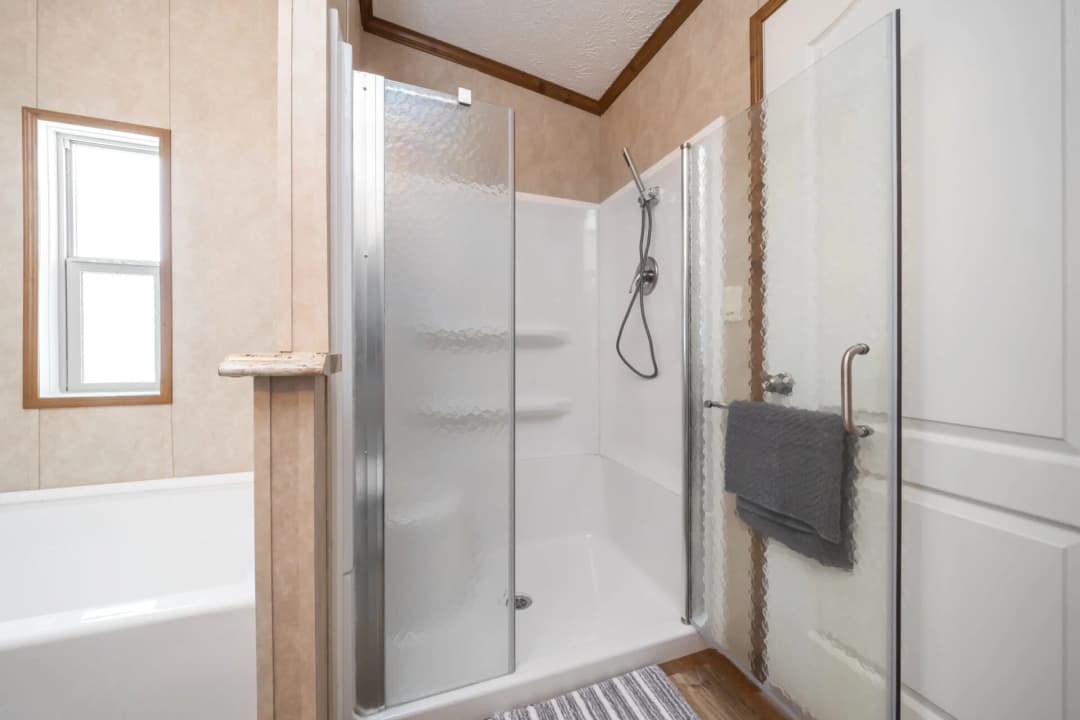 Classic c-3248-32b bathroom home features