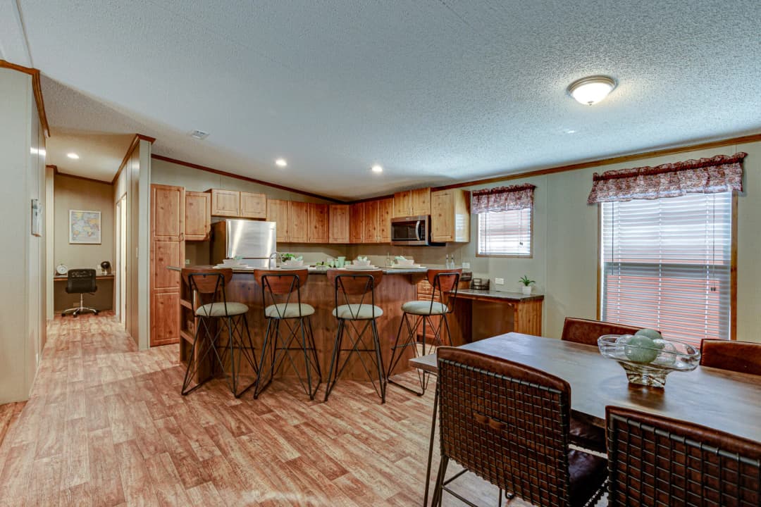 Heritage h-3256-42a interior home features