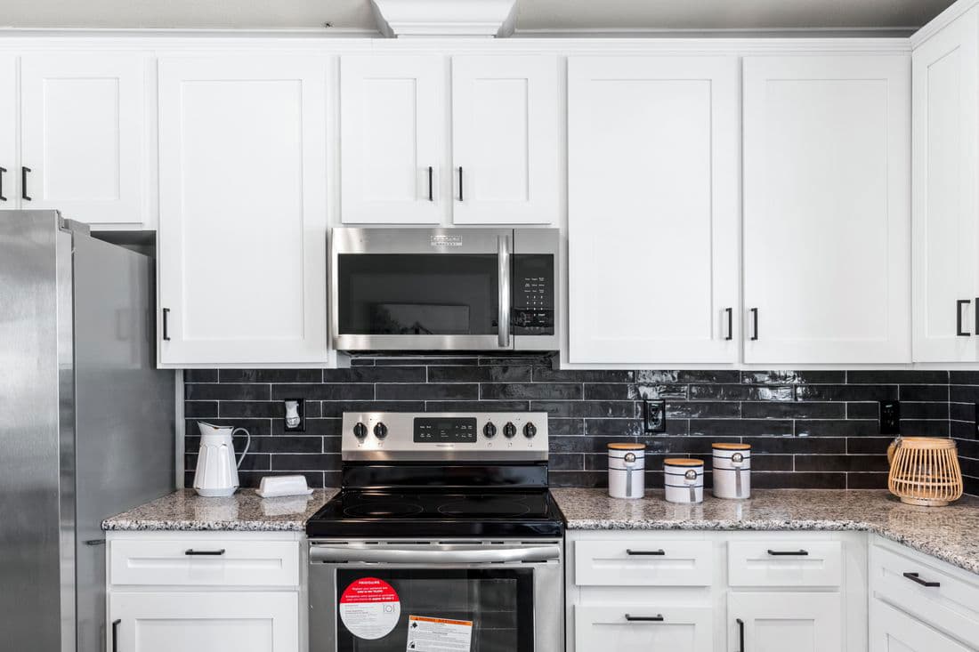 El capitan kitchen home features