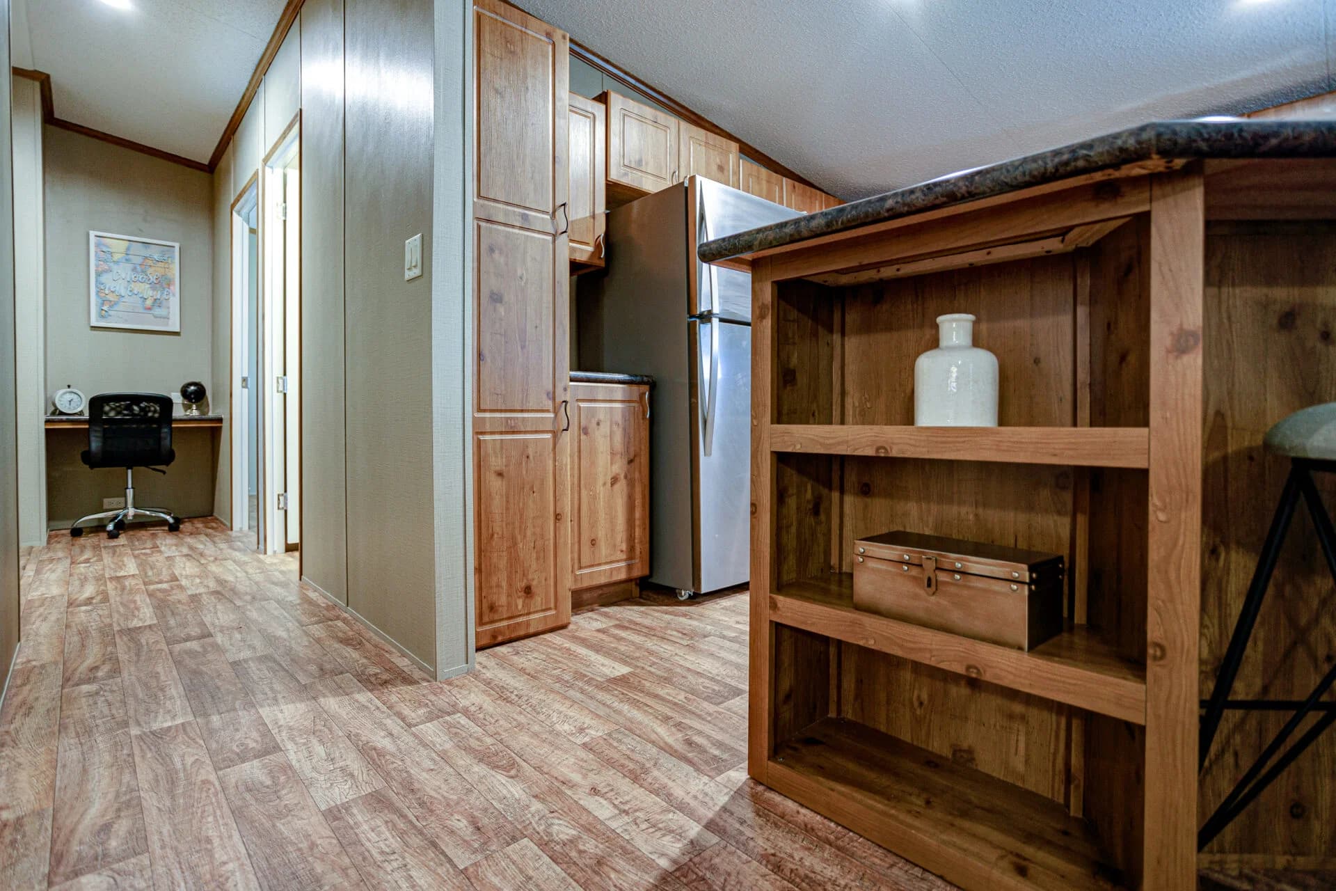 Heritage h-3256-42a interior home features