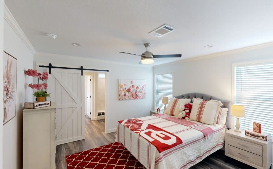 Vue s58-68m bedroom home features