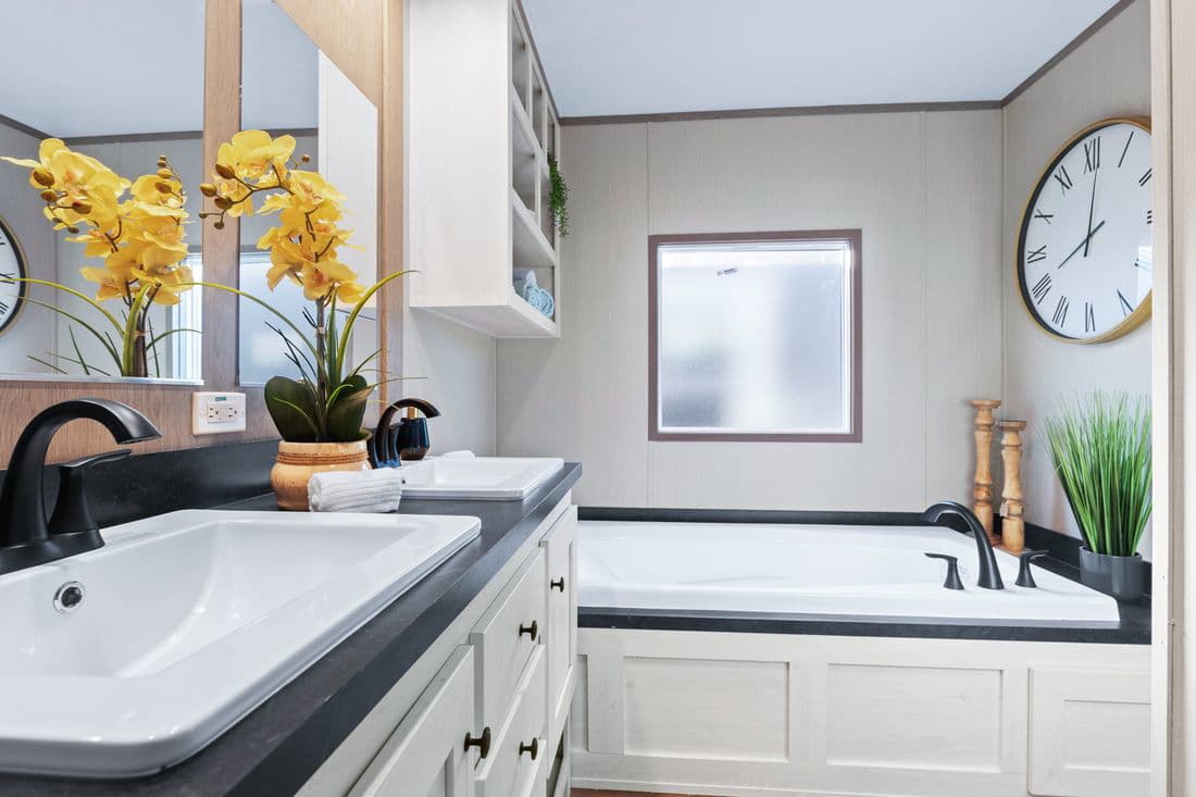 Anniversary 16763a bathroom home features