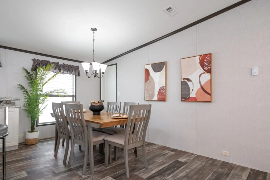 Select s-3256-42a interior home features