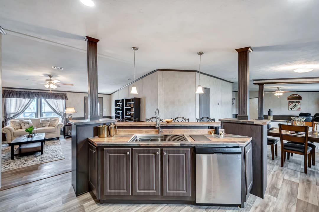 Classic c-3280-42.5b kitchen home features