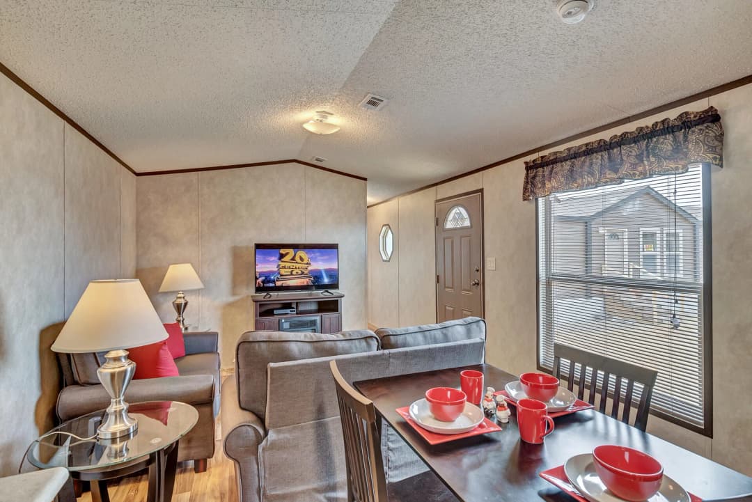 Select s-1264-22a interior home features