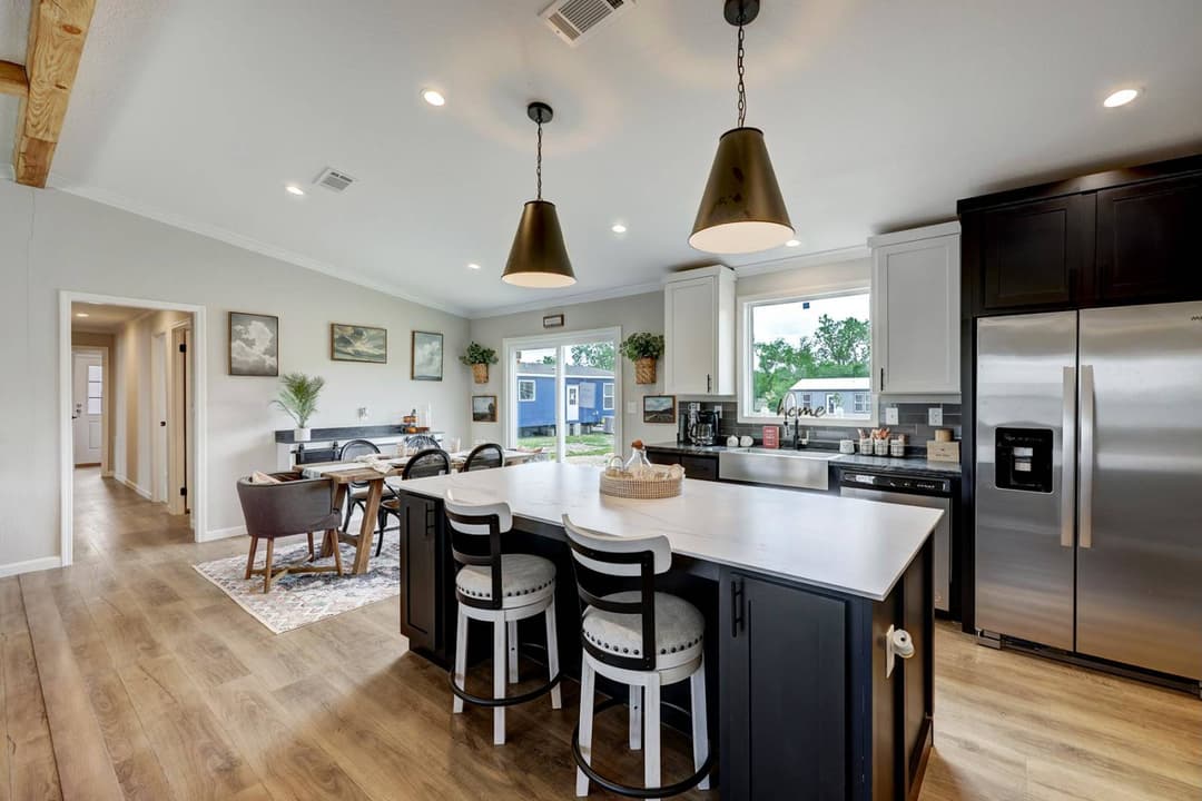 Titan extreme 2864h kitchen home features