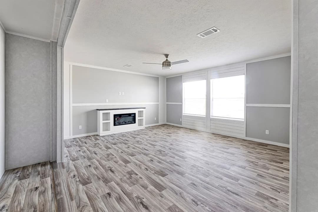 Valu maxx premier 32684e interior home features