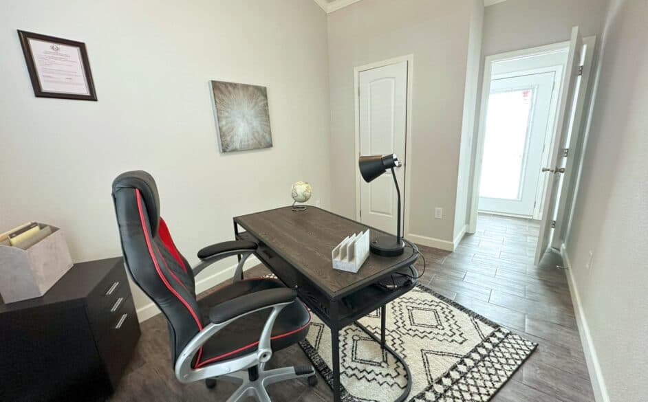 Crane j68ep8 bedroom home features