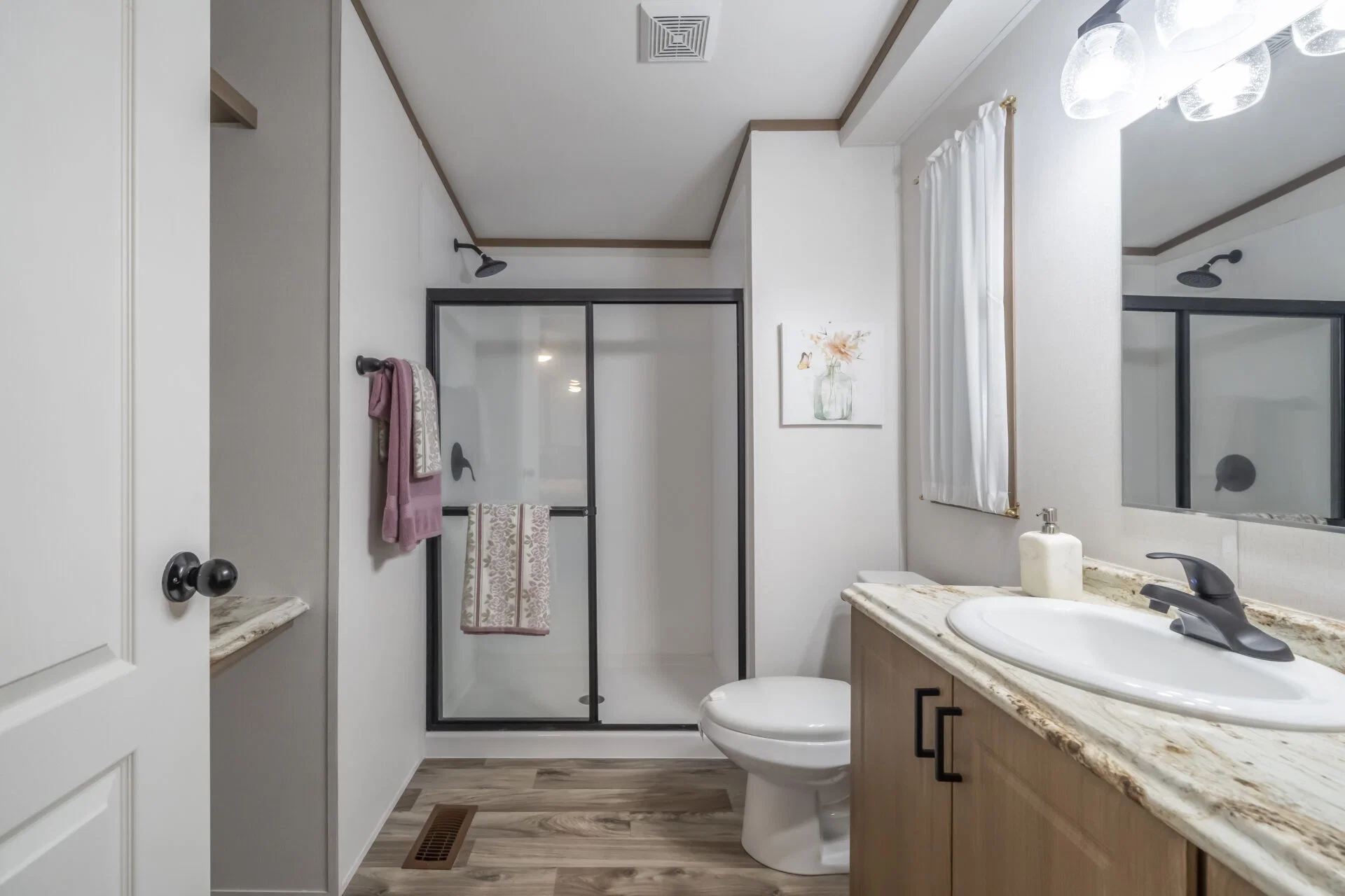 Select s-2448-32a bathroom home features