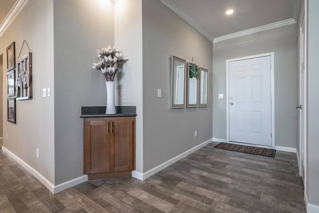 Innovation 3268c interior home features