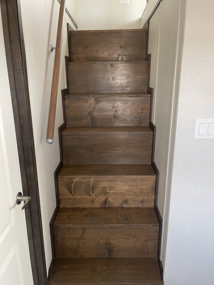 CopperwoodStairs 700x933
